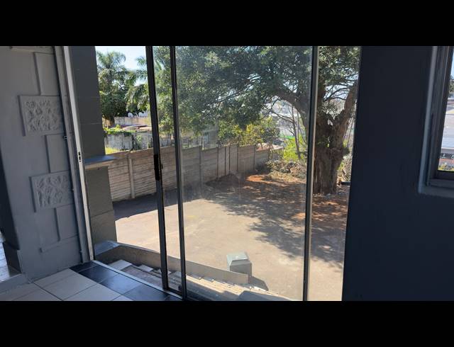 6 BEDROOM FREESTANDING FOR SALE IN WINDERMERE